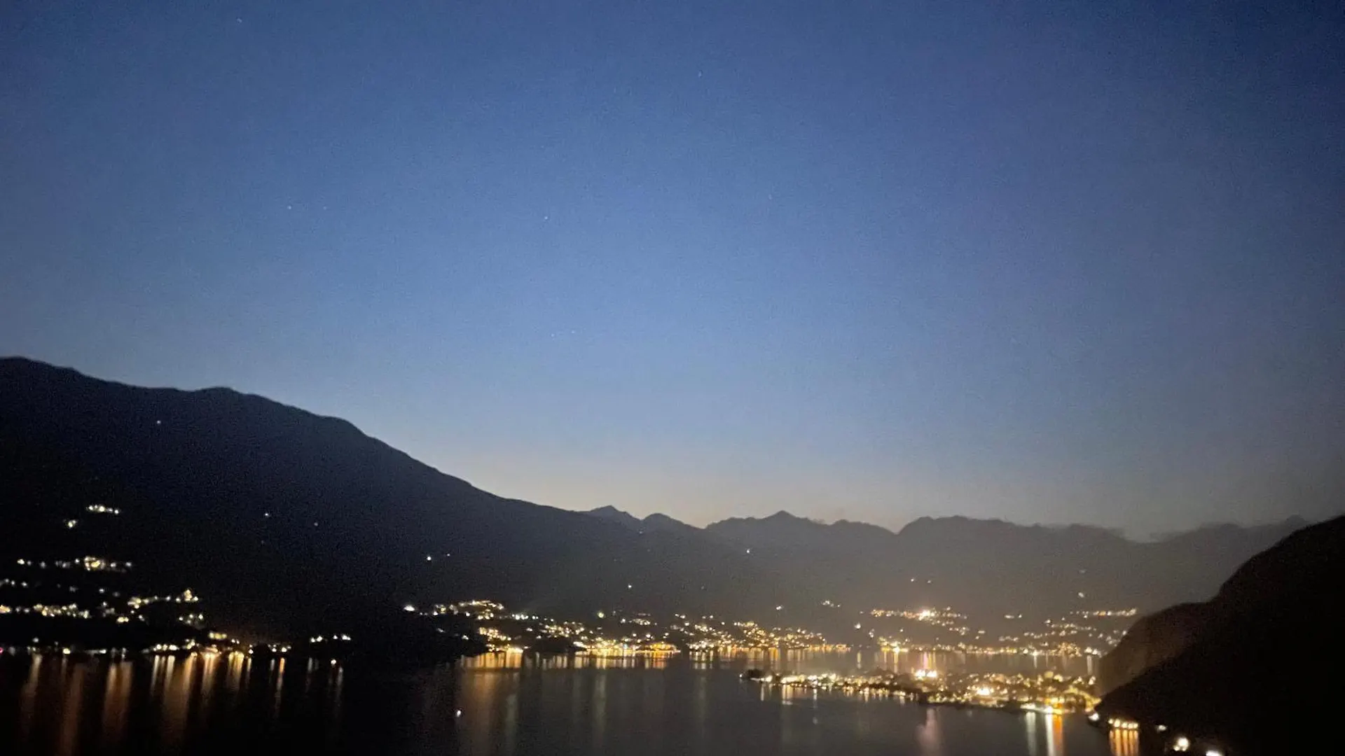 Paradiso Del Lago M1 Amazing View Bellano 0*,  Italy